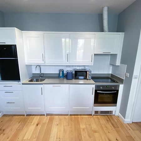 2 Bedroom Flat - 2 Bath - 15 Min Camden Town Λονδίνο Εξωτερικό φωτογραφία